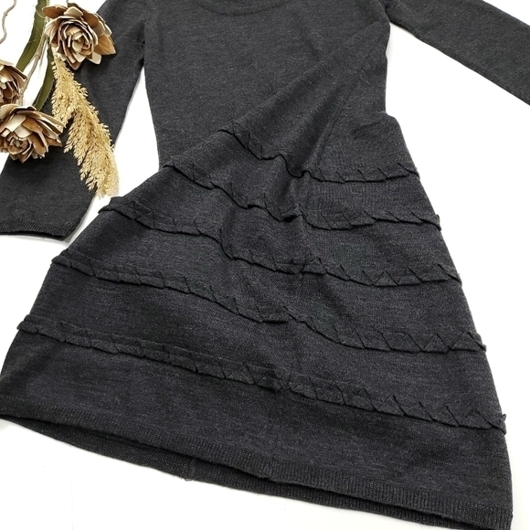 Calvin Klein Charcoal Grey Wool Sweater Dress - Picture 2 of 12